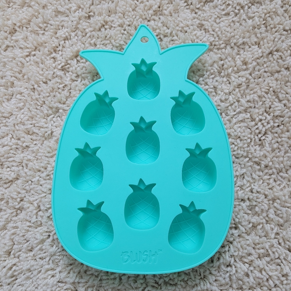 Blush Silicone Pineapple Ice Cube Tray Mold Tropical Tiki Summer Party